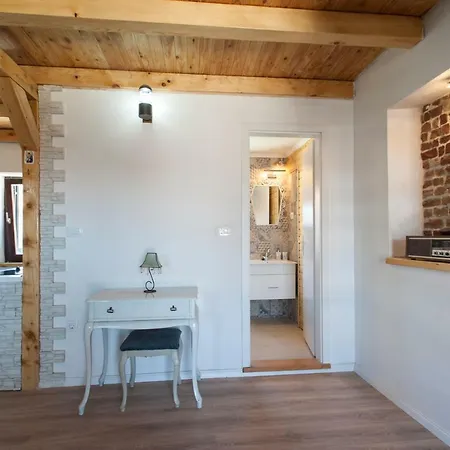 Apartment Pepi *