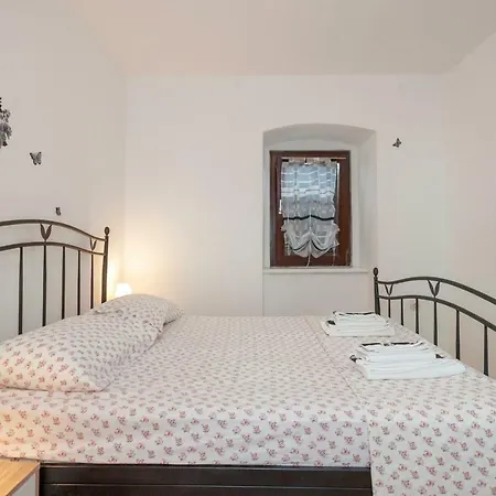 Pepi Apartment