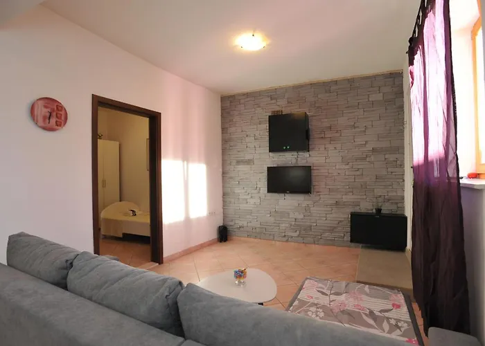 Apartment Pepi Kaštela